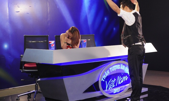 Mỹ Tâm bị thí sinh Vietnam Idol tỏ tình