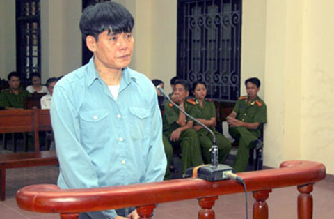 Chuyện cô hoa khôi khiến ông trùm đất cảng sập bẫy công an