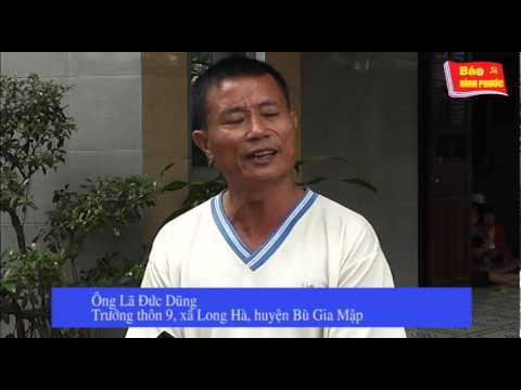 Clip: Người dân đổ xô múc xăng dưới giếng về dùng