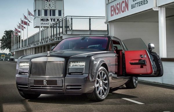 Mỗi ngày một siêu xe: Dubai nghênh đón Rolls-Royce Phantom Chicane Coupe