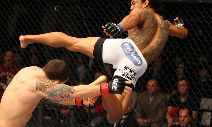 Video: Những cú phản đòn ấn tượng nhất làng võ