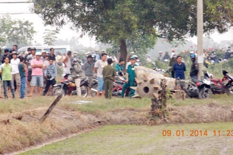 Kinh hoàng phát hiện xác chết đã phân hủy dưới mương