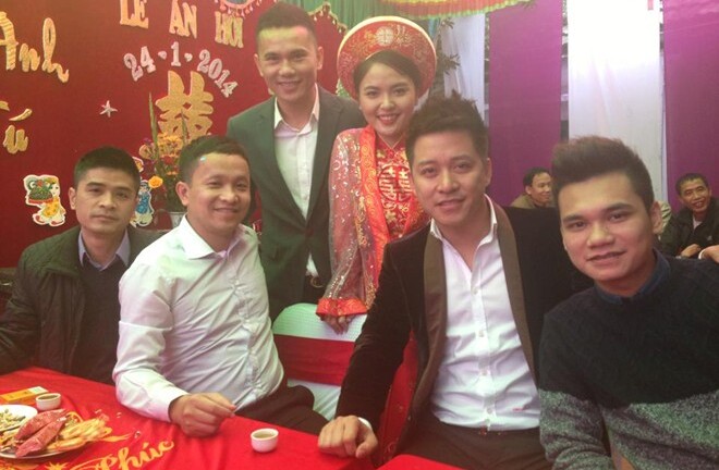 Tuấn Hưng, Khắc Việt rủ nhau đi ăn hỏi lần 3 của Tú Dưa