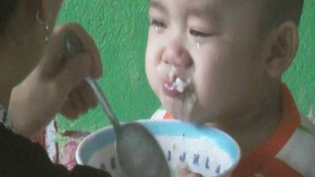 Cộng đồng mạng xôn xao với ca khúc chế: 