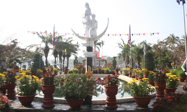 Đà Nẵng khai hội hoa xuân