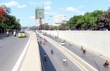 Dự án 90 tỷ làm hầm xuyên đê của TP Hà Nội bị phản đối