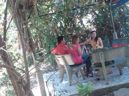 Dân chơi Sài Gòn rủ nhau về miệt vườn