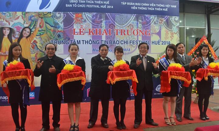 Khai trương Trung tâm Báo chí Festival Huế 2014