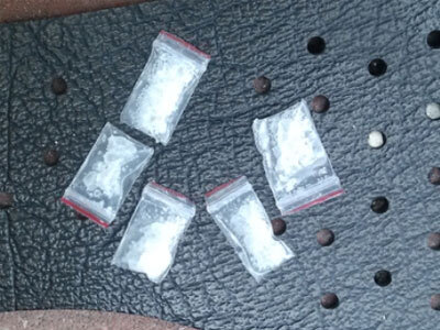 Nữ Việt kiều tử vong vì nhét ma túy vào 