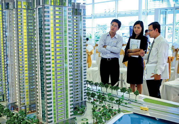 Việt kiều được kinh doanh địa ốc như người trong nước