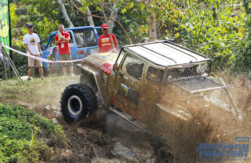 Kinh nghiệm: Lái xe lên, xuống dốc an toàn