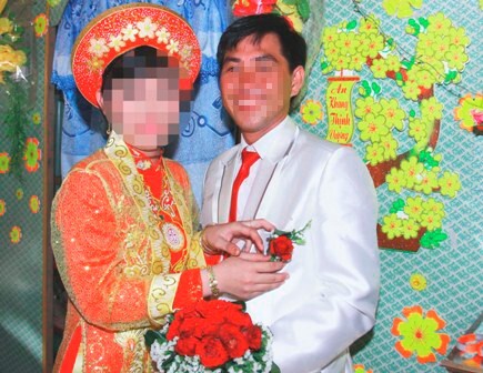 Bất chấp chính quyền, công an xã cưới cô dâu 16 tuổi?