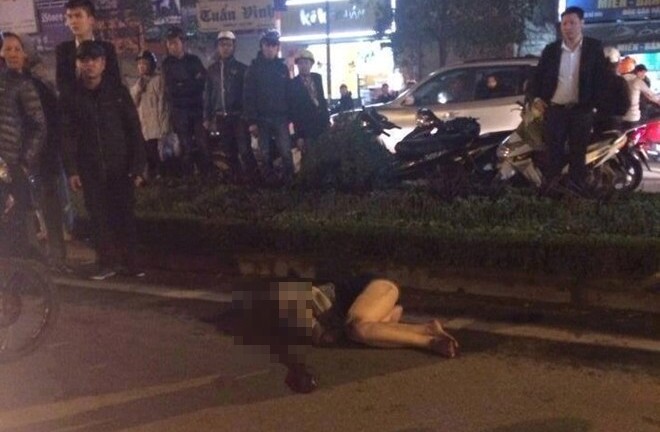 Nữ sinh bị tài xế đâm trong đêm ở Xã Đàn vẫn hôn mê 