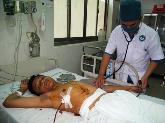 Thêm một học sinh lớp 9 bị đâm trọng thương