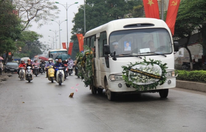 Lý lịch bất hảo của người đàn bà cùng nhân tình đánh con đến chết