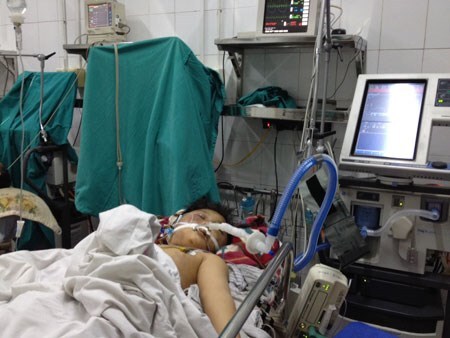 Ớn lạnh màn hành hạ con chồng của những dì ghẻ máu lạnh