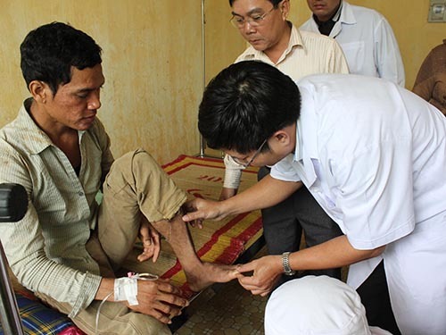 Bệnh “lạ” lại dọa Làng Rêu