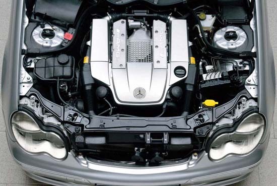 Ô tô kêu cót két khi qua đường xóc, xử trí thế nào?