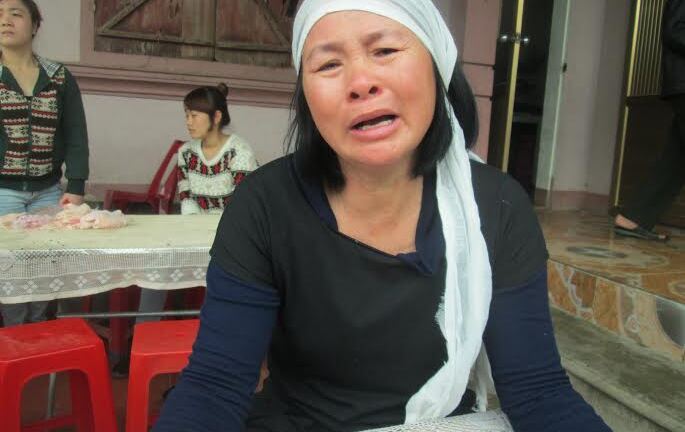 Xót xa vụ ông chủ quán karaoke chém chết khách