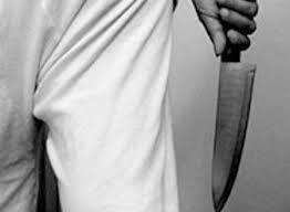  Truy sát trong quán cà phê, ai can cũng chém