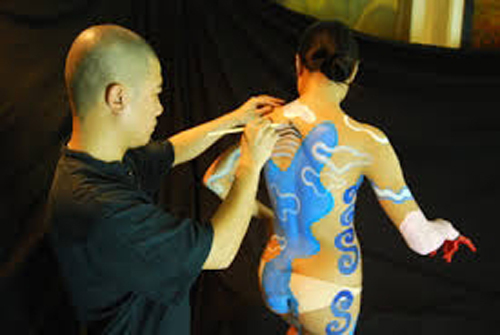 Sự thật chưa kể đằng sau nghệ thuật nude