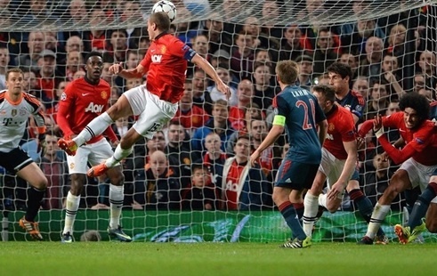 Vidic lập công, M.U cầm chân Bayern tại Old Trafford