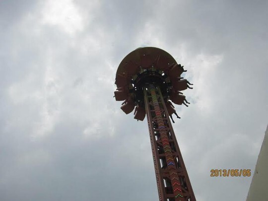 Đu quay rơi làm 6 học sinh nhập viện: Cho dừng toàn bộ hoạt động