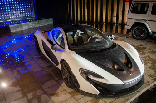 Ngắm siêu xe McLaren P1 của gia đình hoàng tộc Qatar