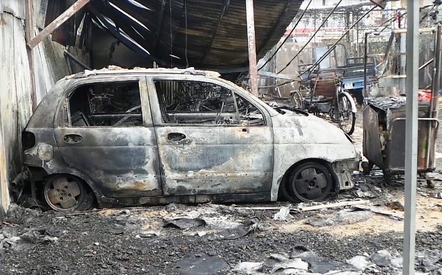 Sẽ khởi tố vụ án cháy hơn 300 xe máy ở bãi giữ xe