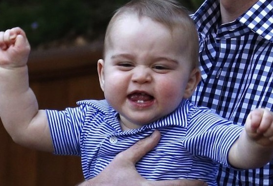 Biểu cảm ngộ nghĩnh của “Hoàng tử nhí” nước Anh