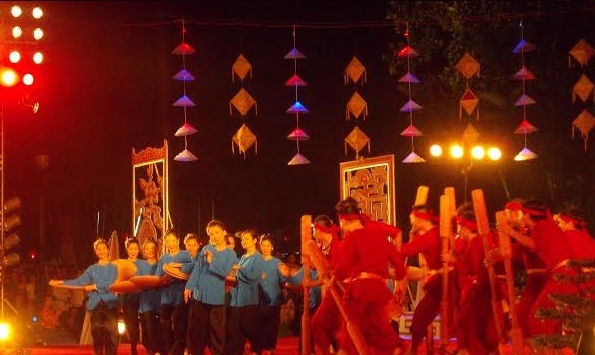 Nhìn lại Festival Huế 2014