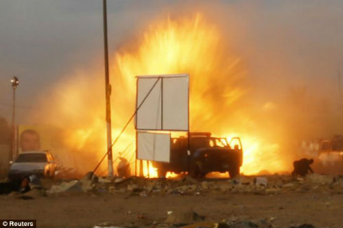 Cận cảnh đánh bom ở Iraq, gần trăm người thương vong