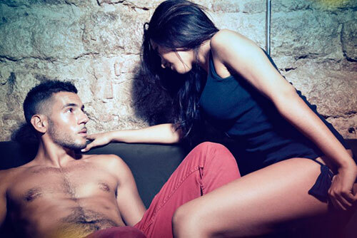 Chán chồng, tôi liên tục đi