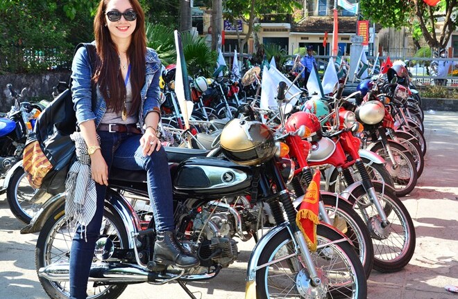 Hơn 1.000 chiếc Honda 67 tụ họp ở Quảng Ngãi