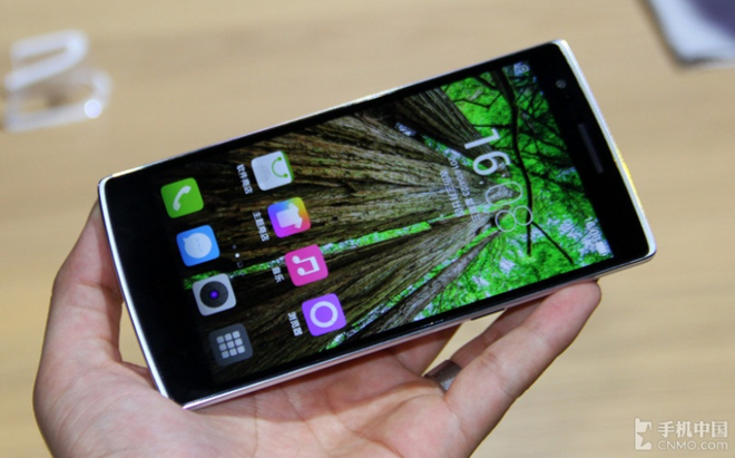 5 smartphone vô danh là đối thủ của iPhone, Galaxy S5 