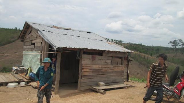 Say rượu, cha hãm hiếp con gái gần chết trong đêm