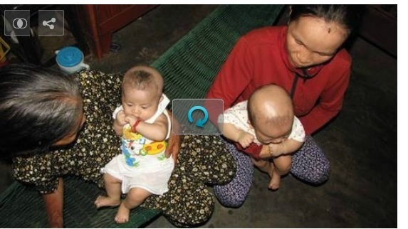 Hai cháu bé 4 tháng tuổi bị bắt cóc, cạo trọc đầu