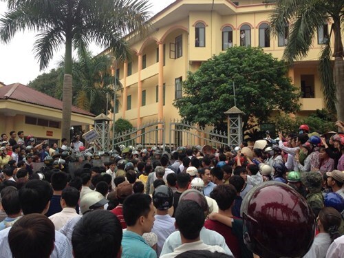 Chủ tịch huyện Tam Nông: Không có chuyện dân bắt cán bộ, công an