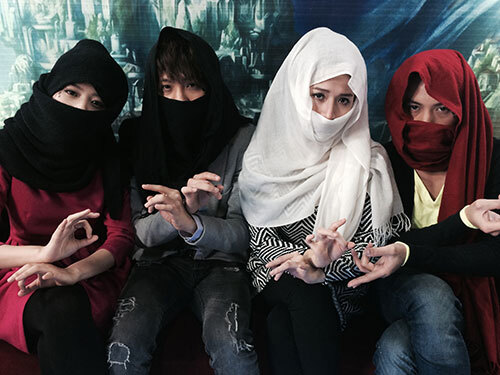 Khoảnh khắc cực nhắng của sao phim 5S Online