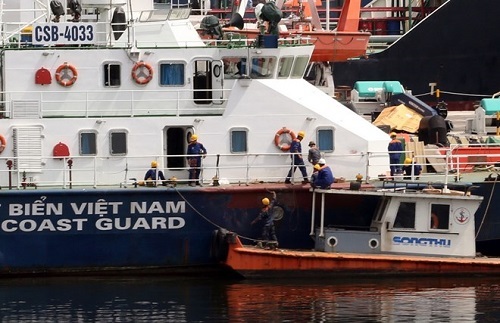 Tàu Cảnh sát biển bị Trung Quốc đâm vỡ đã sẵn sàng ra biển