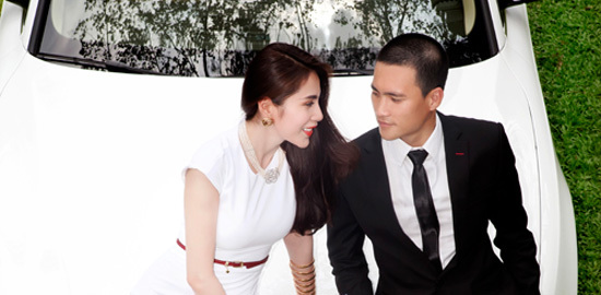 Khám phá cuộc sống xa hoa, nhung lụa của cặp Công Vinh-Thủy Tiên