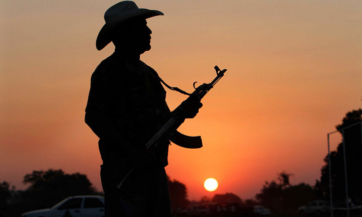 Hình ảnh  tự vệ chống các băng đảng ma túy ở  Mexico