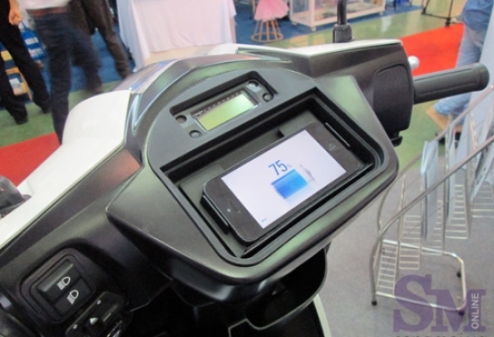 Xe máy điện kết nối iPhone ra mắt tại Việt Nam từ tháng 6