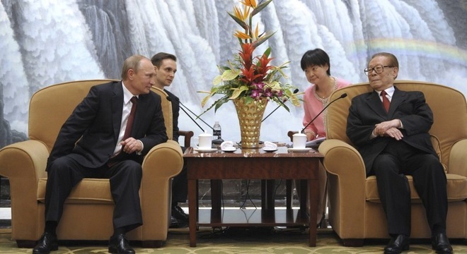 Vì sao thăm Trung Quốc, Putin nhất định đòi gặp Giang Trạch Dân?