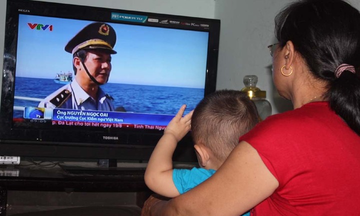“Con cứ vững vàng giữ lấy biển đảo”