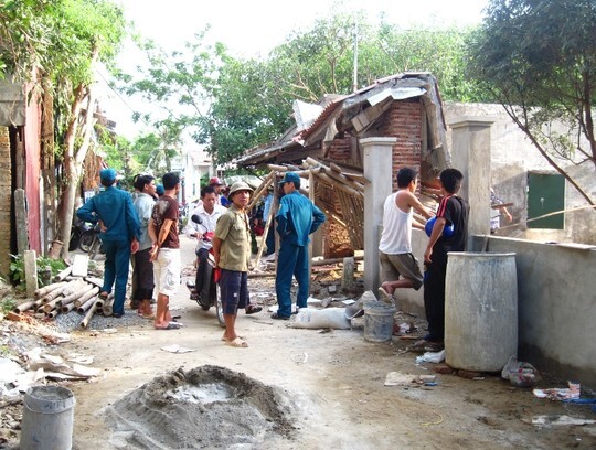 Thanh Hóa: Khối bê tông đổ sập đè chết một thợ xây