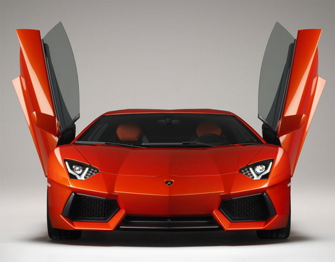 Siêu xe Lamborghini chính hãng về Việt Nam