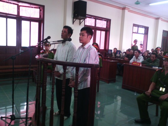 Án tử hình cho 2 sát thủ giết hại 5 phu trầm