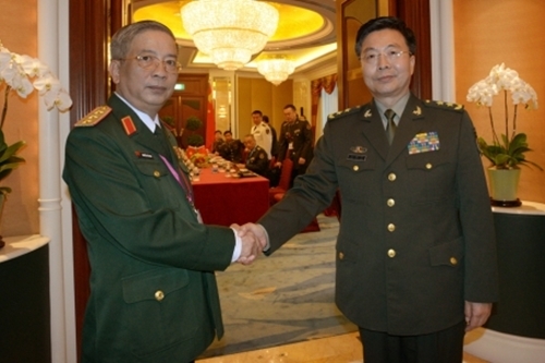 Trung Quốc nhiều lần yêu cầu Việt Nam không được khởi kiện?