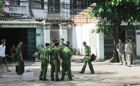 Ông chủ quán cà phê bị giết dã man ngay trước cổng quán